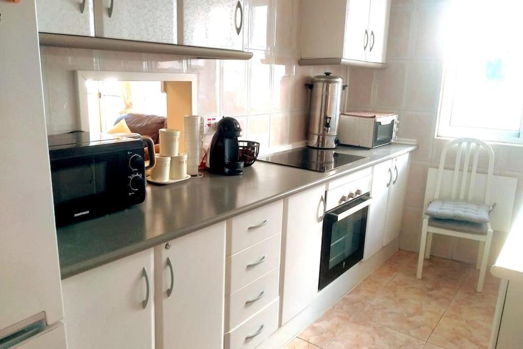 Best Location 2 Bed2 Bath W/Lift In Town! Gibraltar Eksteriør billede