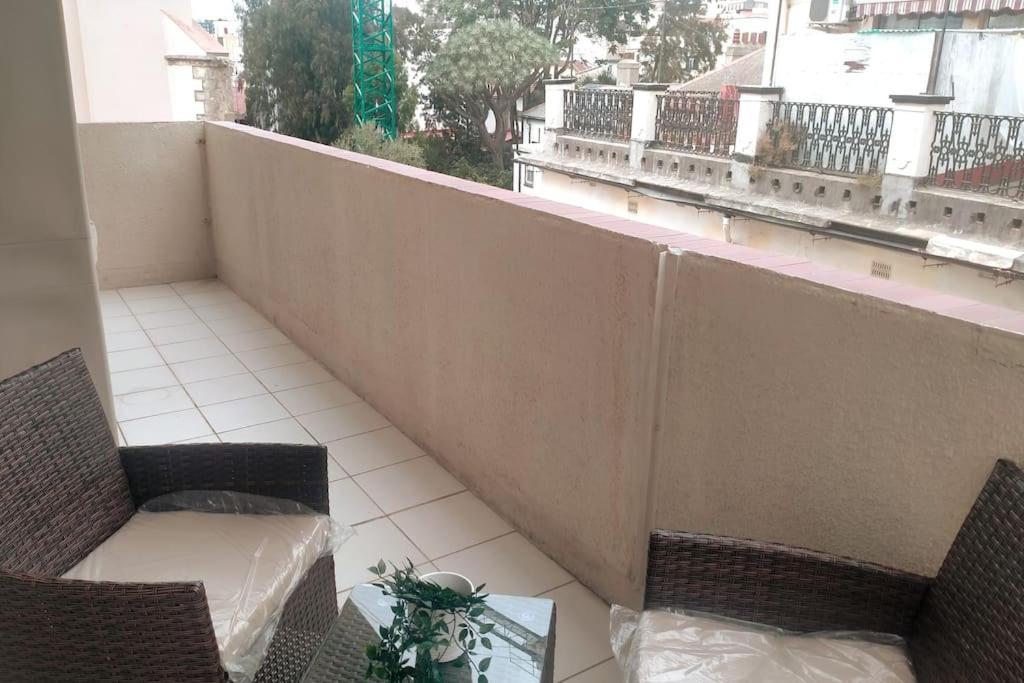 Best Location 2 Bed2 Bath W/Lift In Town! Gibraltar Eksteriør billede