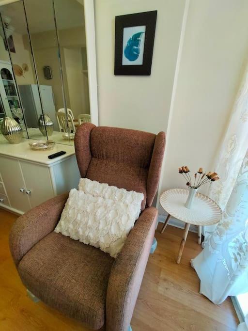 Best Location 2 Bed2 Bath W/Lift In Town! Gibraltar Eksteriør billede